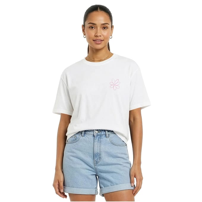 Urban Classics - Here For Matcha Loose Dames Tshirt - S - Wit