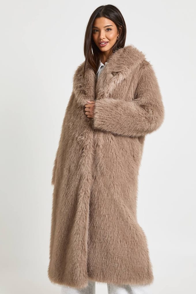 boohoo Dames Premium bontmaximantel met kraag | Mink | Maat: 12