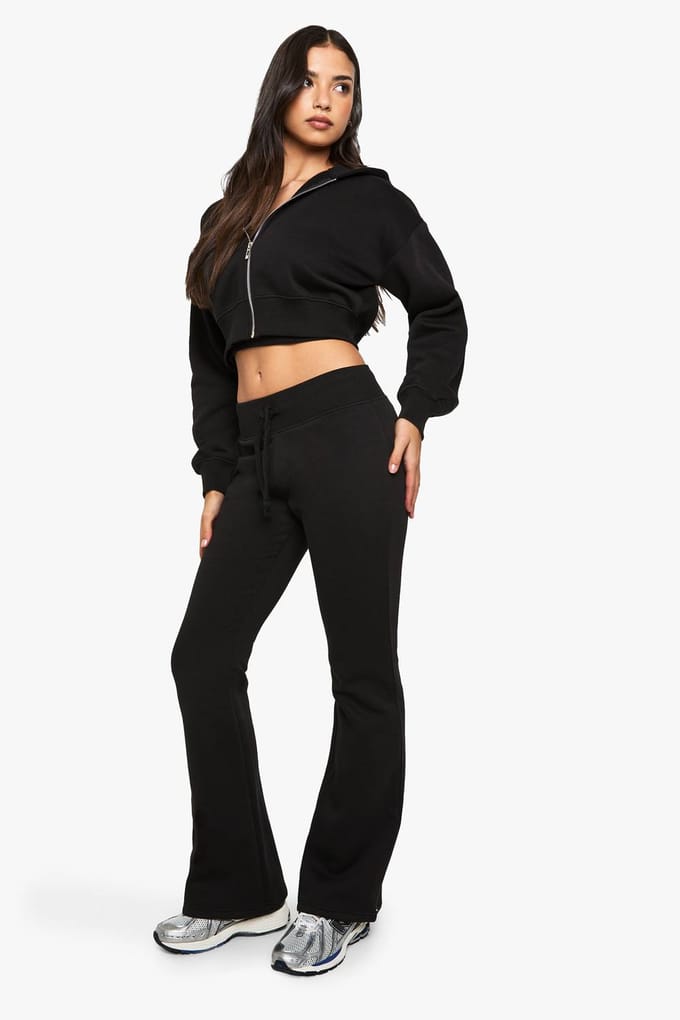 boohoo Dames Shrunken Flared Jogger 3 Piece Tracksuit | Black | Maat: Large