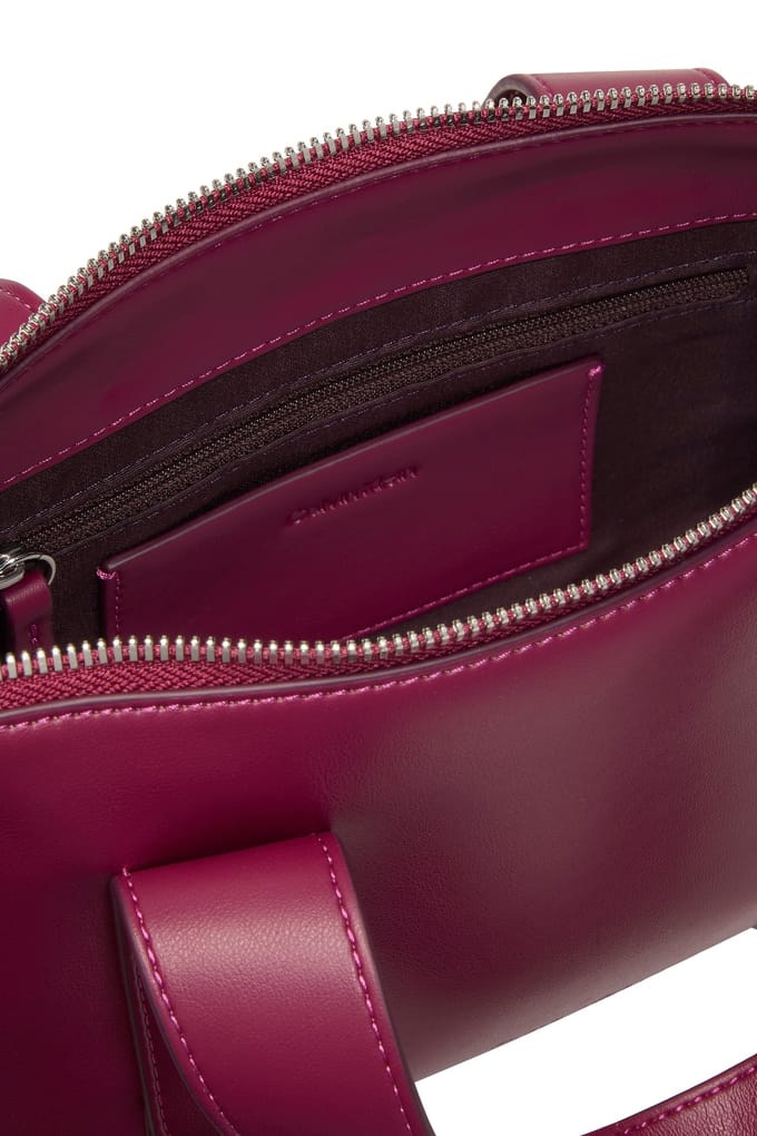 Calvin Klein Webbing Strap Pocket Alluring Pink Größe: OS | Handtaschen Outlet | Damen | Rosa