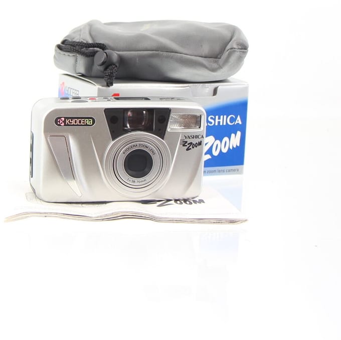 NOS Yashica EZ Zoom point and shoot analoge camera