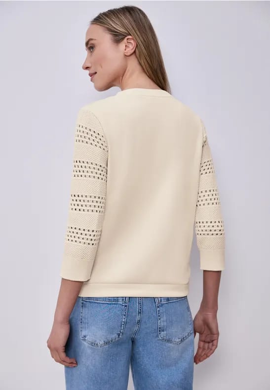 Shirt met geperforeerde mouwen