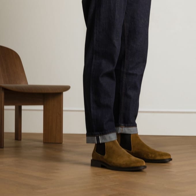 Manfield - Heren - Taupe suède chelsea boots - Maat 42