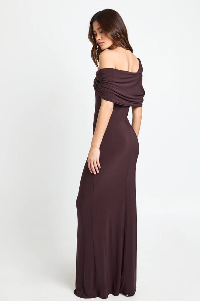 boohoo Dames Twist Bardot geraffelde maxi-jurk | Chocolate | Maat: 8