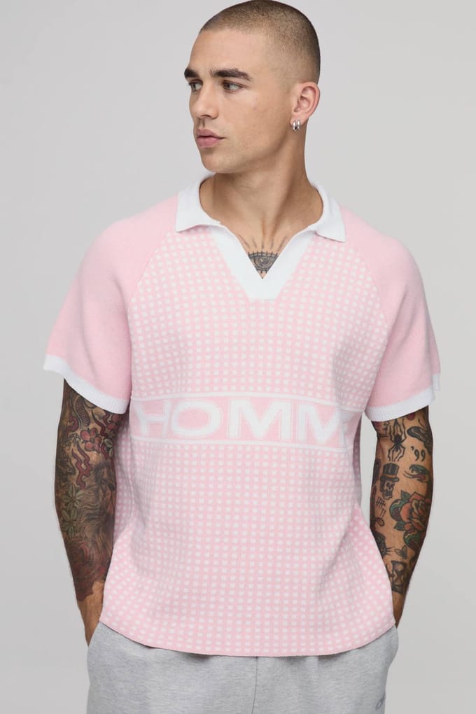 Ontspannen Boxy Varsity Geborduurde Gebreide Polo | Pink | Size Medium
