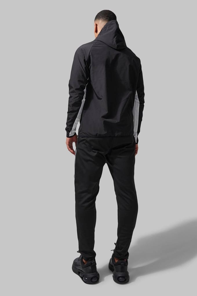 Man Active Gym Regular Fit Windbreaker Jacket | Black | Size Large