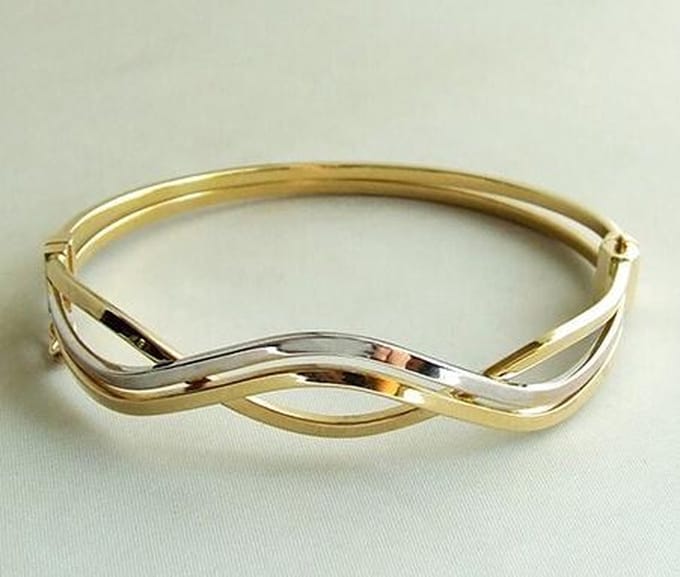 Christian bicolor bangle