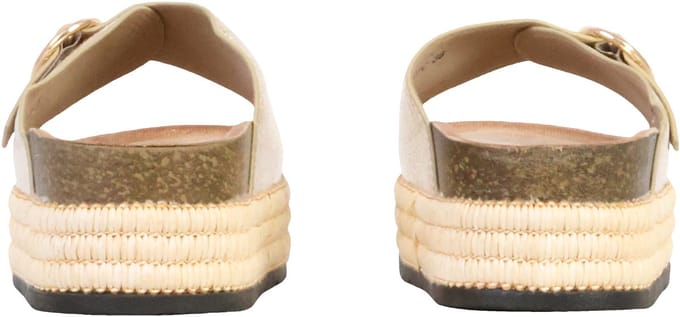 Sandalen met sleehak om gewoon aan te trekken