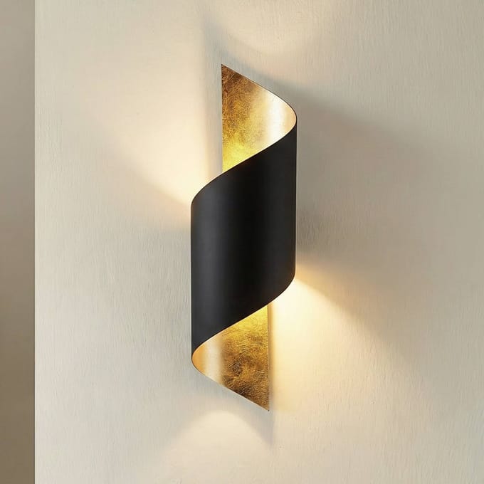 Lindby - wandlamp - 1licht - Metaal - H: 57 cm - E27 - zwart, goud