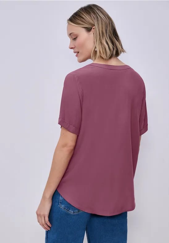 Blouse met gespleten hals en omslag