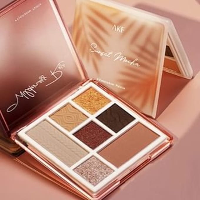 AKF - 7 Colors Eyeshadow - Wilderness Rose #01 Wilderness Rose - 9g