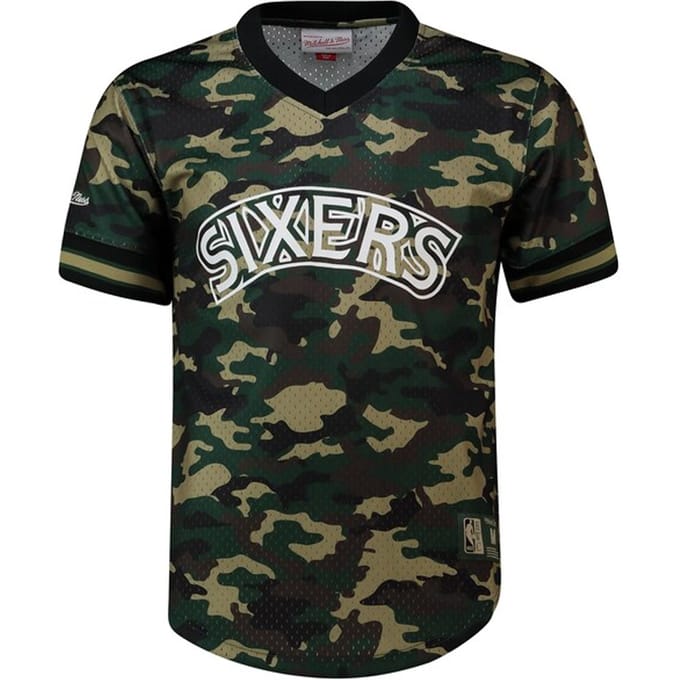 Mitchell & Ness NBA Philadelphia 76ers Heren Camo Mesh T-shirt