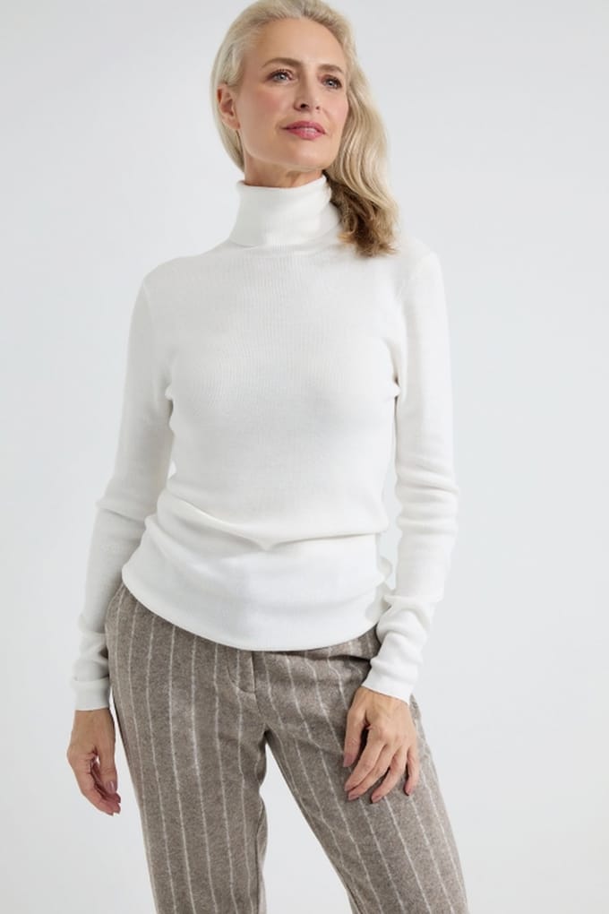 Josephine & Co Saar Sweater Off White Maat: L | Sweaters Outlet | Dames | Wit