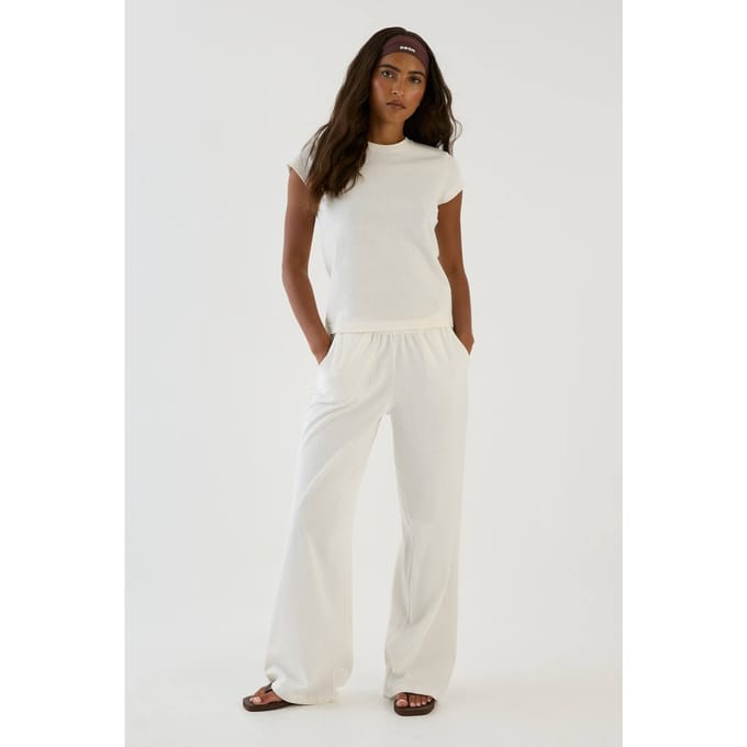 Dames Dsgn Studio Getextureerde Rechte Pijpenbroek | Cream | Maat: Medium