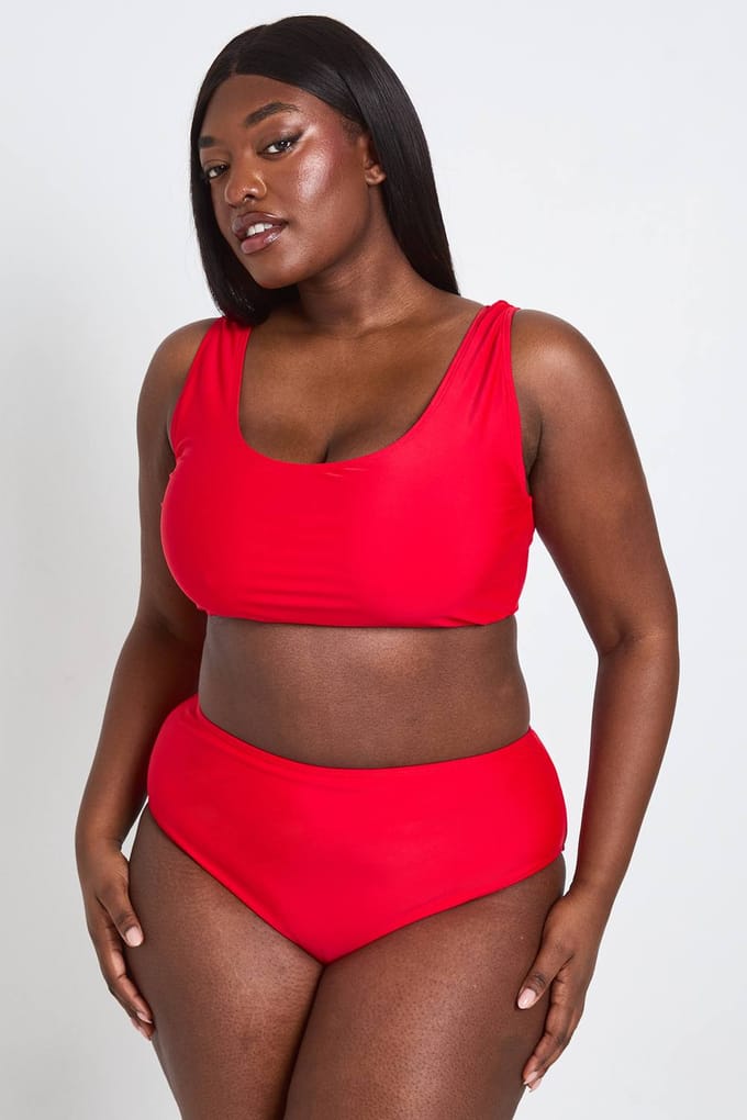 boohoo Dames Plus Essentials Scoop Bikinitop | Rood | Maat: 50