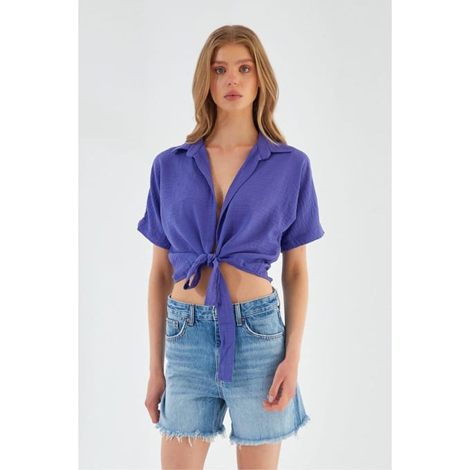 V-hals met striksluiting slim fit crop shirt