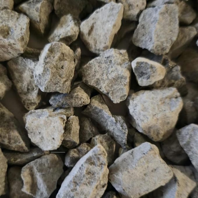 Basalt Grind - Siergrind Split - Tuin Decoratie - Handige Zakken - 8-16 mm - Zwart