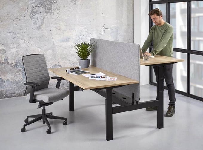Duo bench elektrisch verstelbaar zit/sta bureau Teez breed 140CM diep 80/80CM bladkleur Wit framekleur Wit (RAL9010)