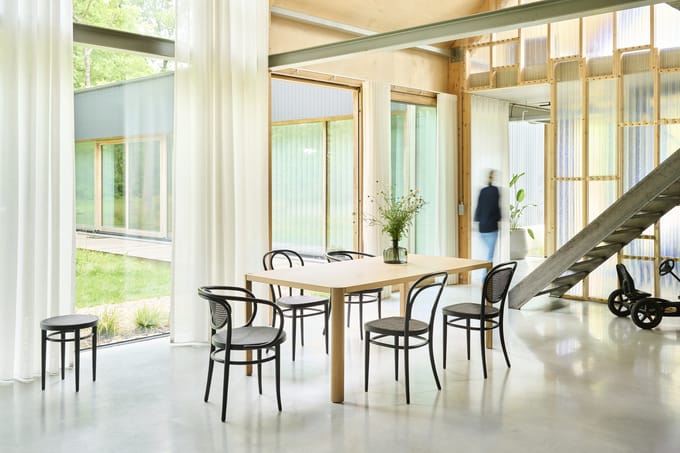 Thonet - 215 R Bentwood stoel - zwart
