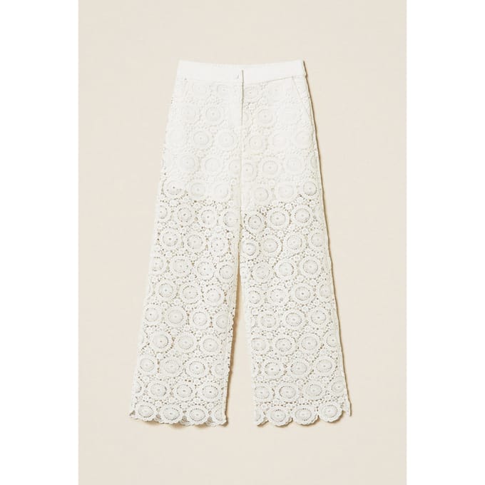 broek in macrame wit meisje