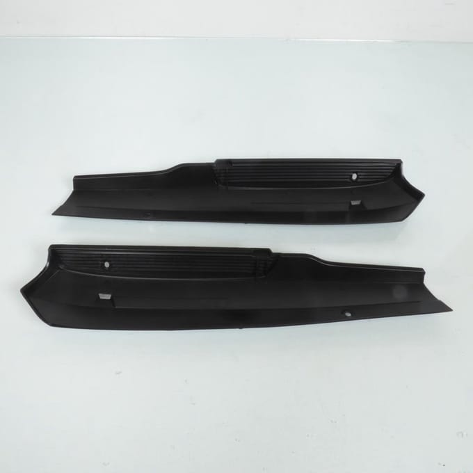Caches latéraux RSM pour Mobylette Peugeot 50 103 MVL noir Neuf