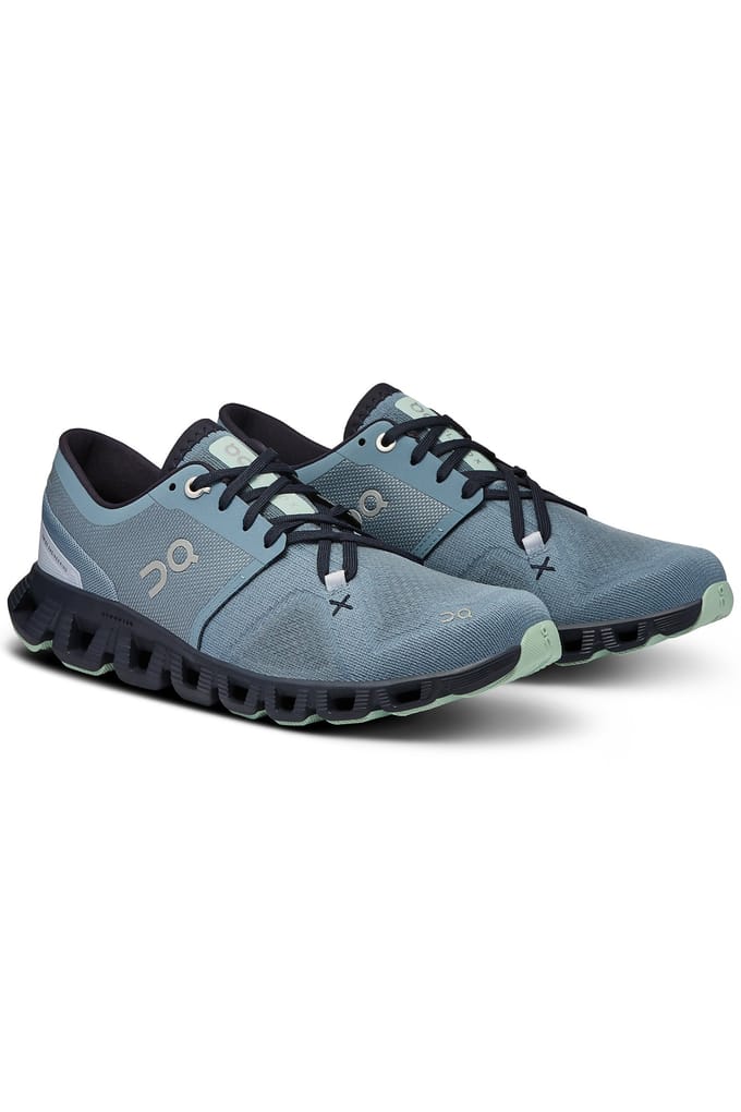 On Cloud X 3 Wash Ink Maat: 36 | Hardloopschoenen Outlet | Dames | Blauw