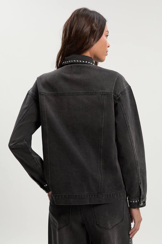 boohoo Dames Oversized denimjack met studs | Washed Black | Maat: 16
