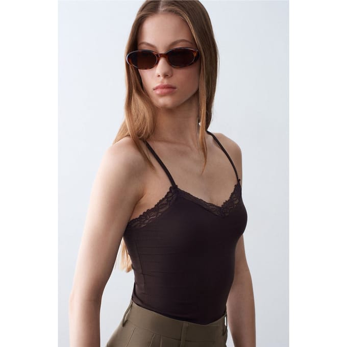 Slim Fit Mouwloze V-hals Cami Blouse