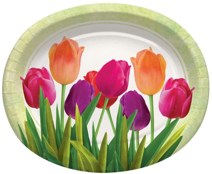 8 ovale kartonnen bordjes met tulpen in volle bloei.