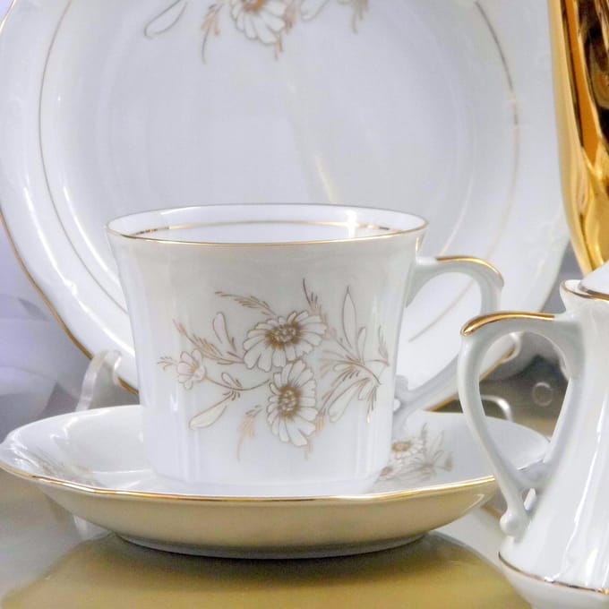 Merkloos Koffieservies voor 6 personen, 18-delig, Kamelia decor