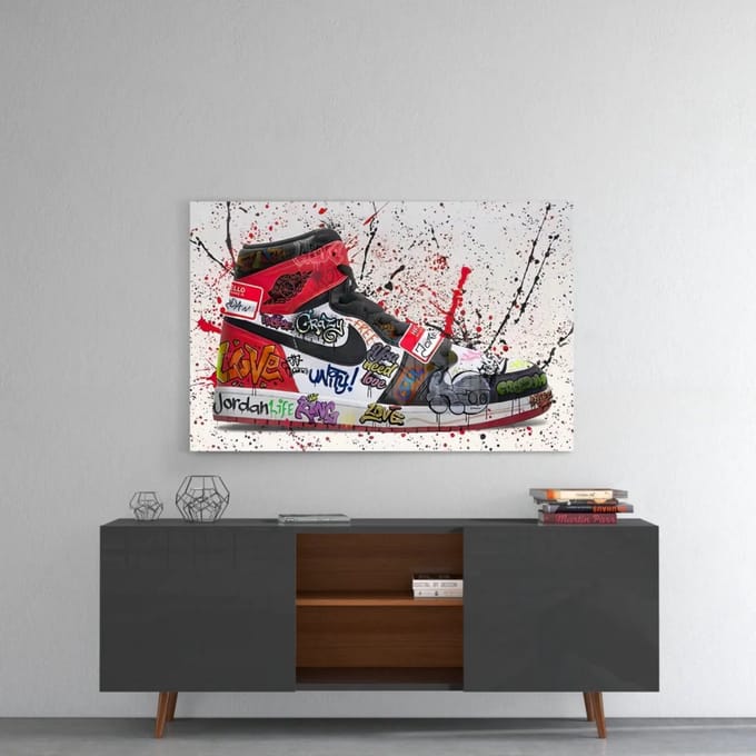 Glasschilderij - Graffiti - Schoen - Sneakers - Wanddecoratie - 72x46x0.4 cm