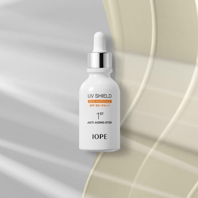 [IOPE] Ampoule solaire anti-UV SPF 50+ PA+++ 40 ml white