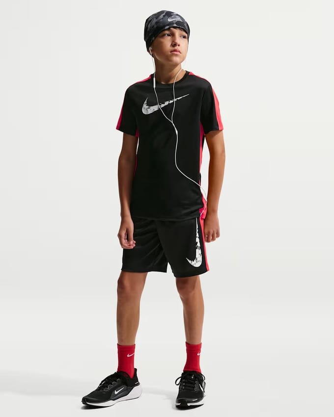NIKE - b nk df trphy23 short hbr - Training short jongens - Zwart