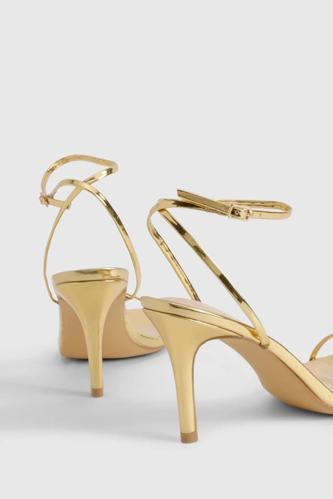 boohoo Dames Metallic Barely There Laag Stilettohakken | Goud | Maat: 37