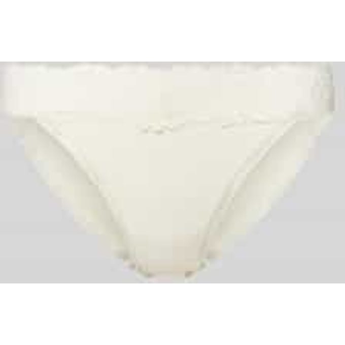 Slip met kanten details