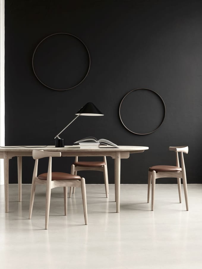 Carl Hansen & Søn CH20 Elbow Stoel - eiken geolied - Leder Bruin/Sif95