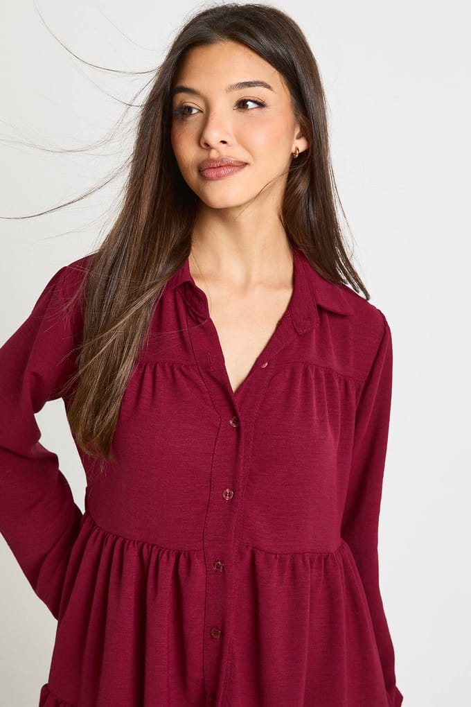 boohoo Dames Getextureerde gelaagde smockjurk | Merlot | Maat: 6