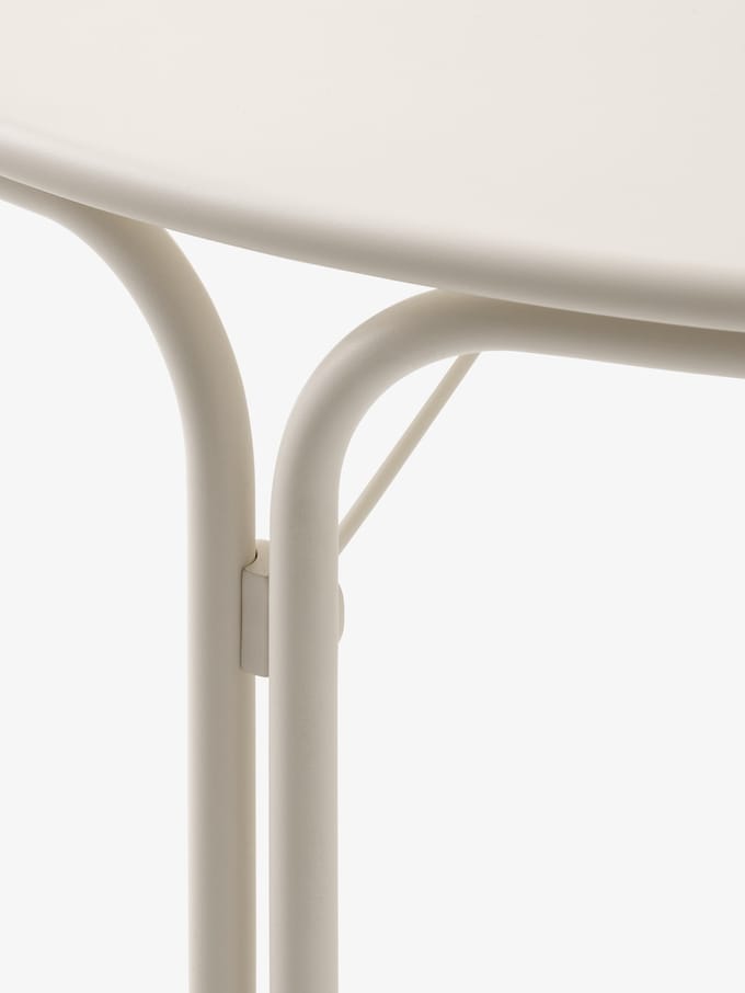 &Tradition Thorvald Eettafel SC98 - ivory