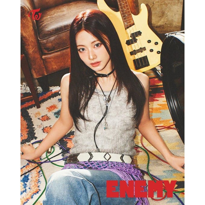 (Voorafgaande bestelling)TWICE 6e Japanse Album - ENEMY (Solo-editie) Tzuyu