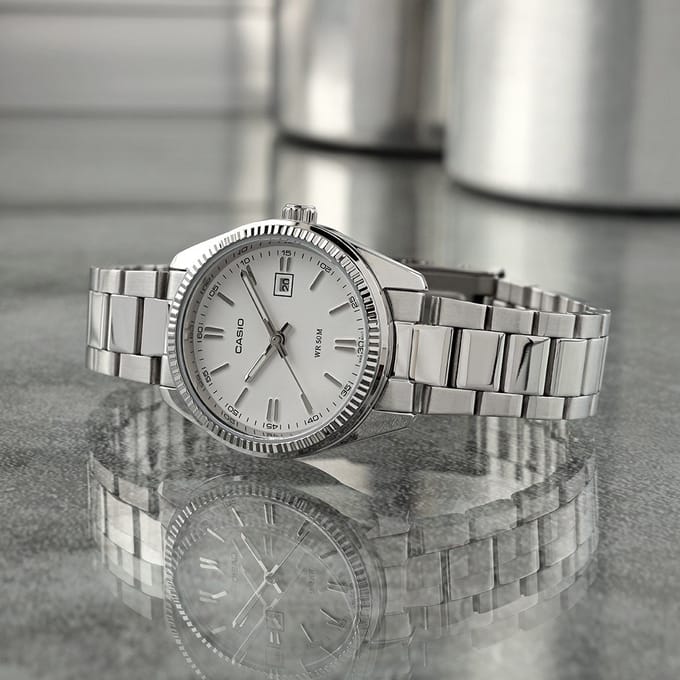 Casio Casio Collection Dames Horloge Zilverkleurig LTP-1302PD-7A1VEG