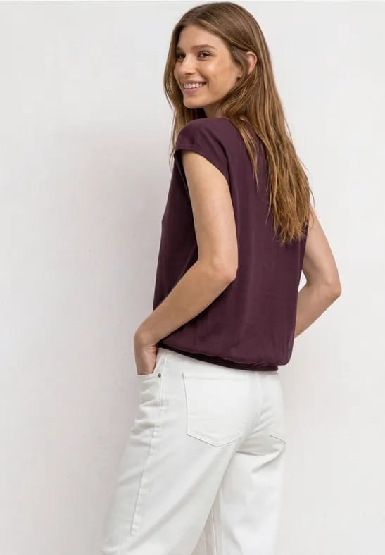 Shirt met hangende schouders en boothals