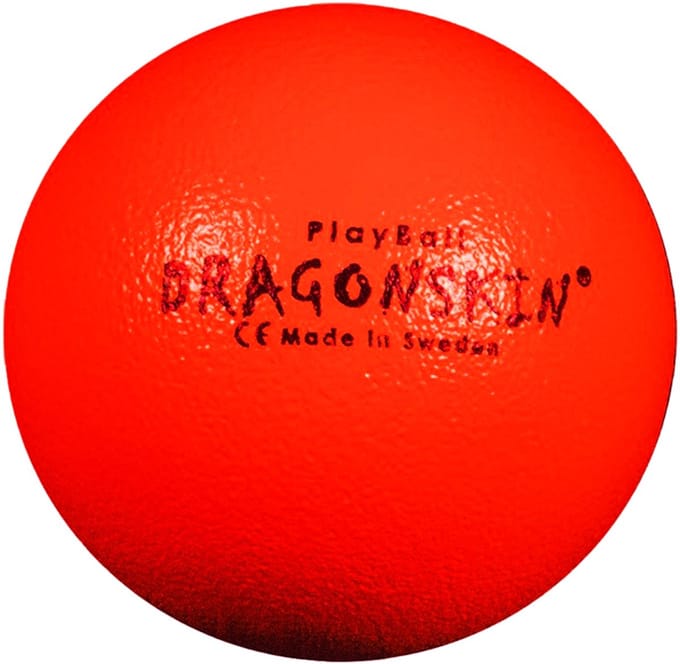 Dragonskin - Foambal met huid - 150 gram - 16 cm - Neon rood