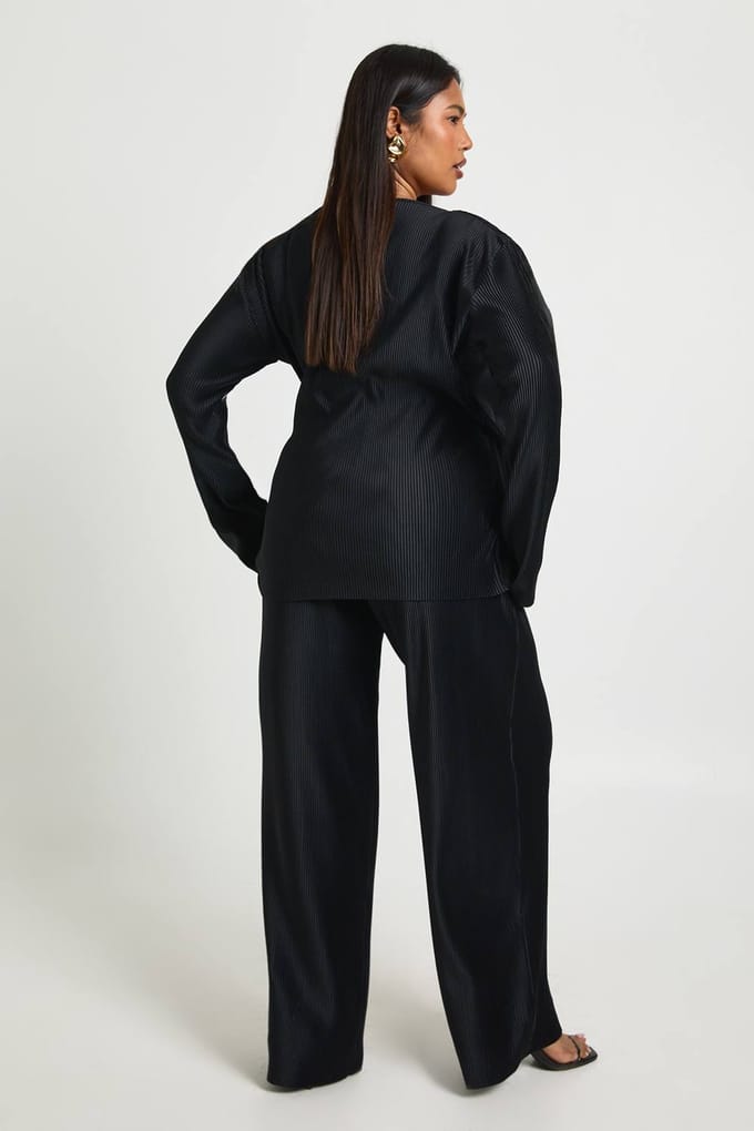 boohoo Dames Plus Plisse Wijde Pijpen Broek | Black | Maat: 16