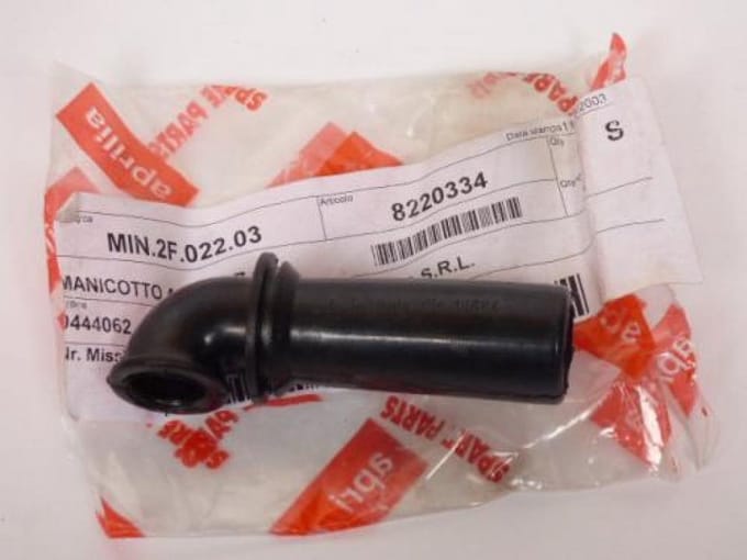 divers plastic voor scooter aprilia 50 sr 1994 - 1996 ap8220334 nieuw