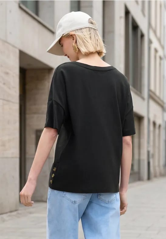 Shirt met ronde hals en knopen