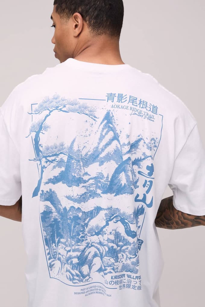 Oversized Kyoto Mountain Grafisch T-shirt | White | Size Medium