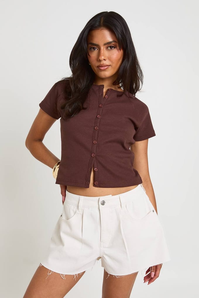 boohoo Dames Wijde Denim Short Met Fladderend Effect | Ecru | Maat: 36