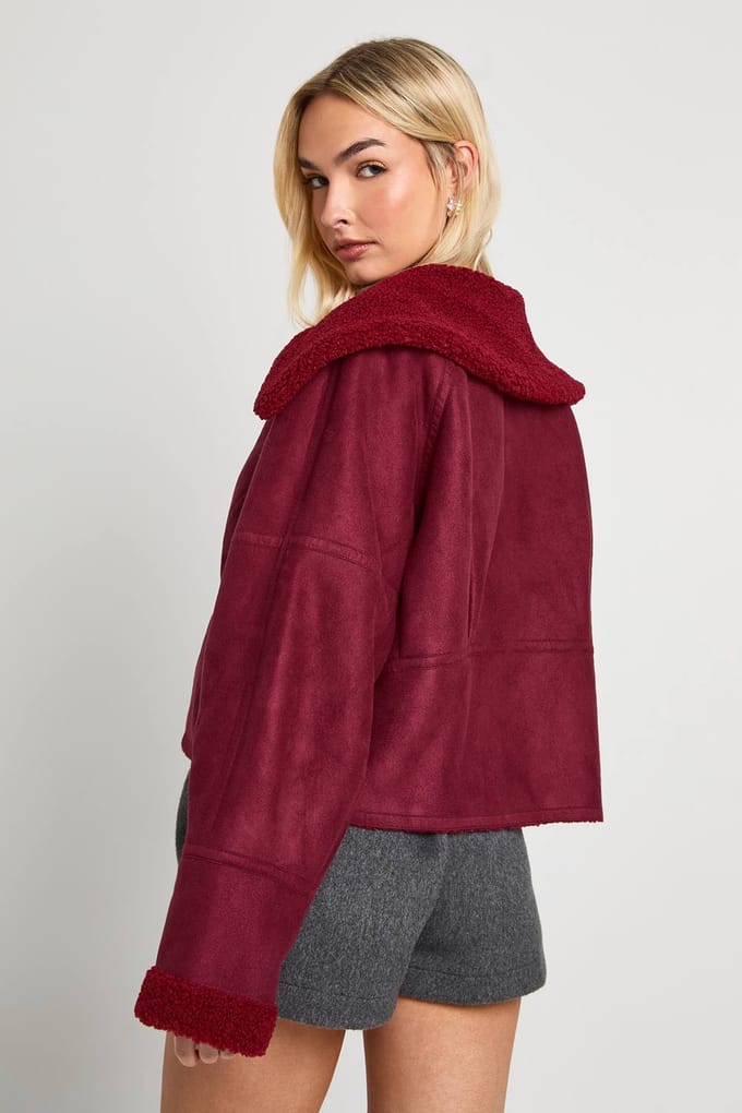 boohoo Dames Teddy Trim Nepsuede Aviator | Burgundy | Maat: 8