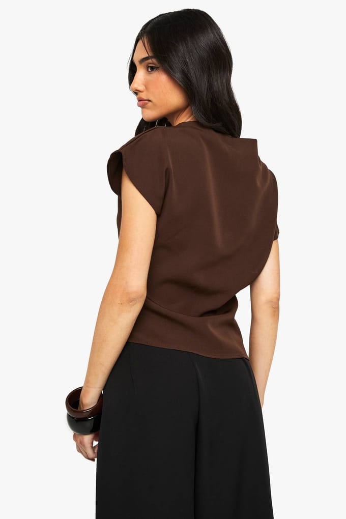 boohoo Dames Geweven Verbogen Zijsplit Top | Chocoladebruin | Maat: 44