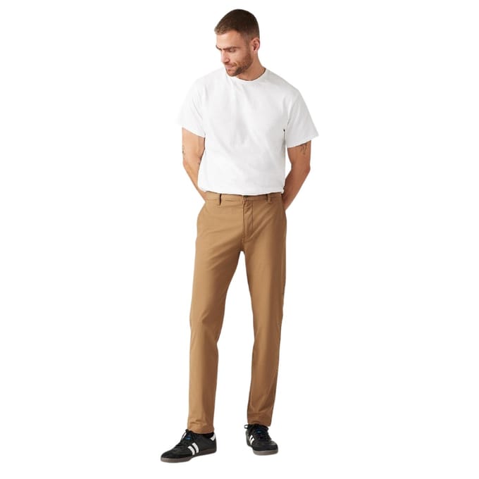 Levis Heren XX Standard rechte chino’s (Walnoot Bruin)